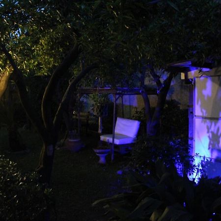Residenza Caserta Sud - Appartamento Con Giardino Экстерьер фото
