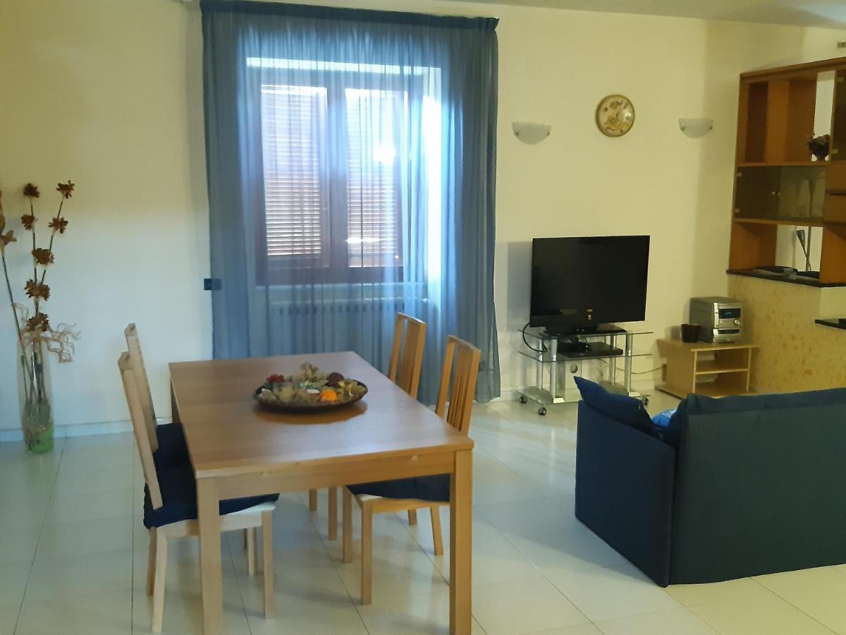 Residenza Caserta Sud - Appartamento Con Giardino Экстерьер фото