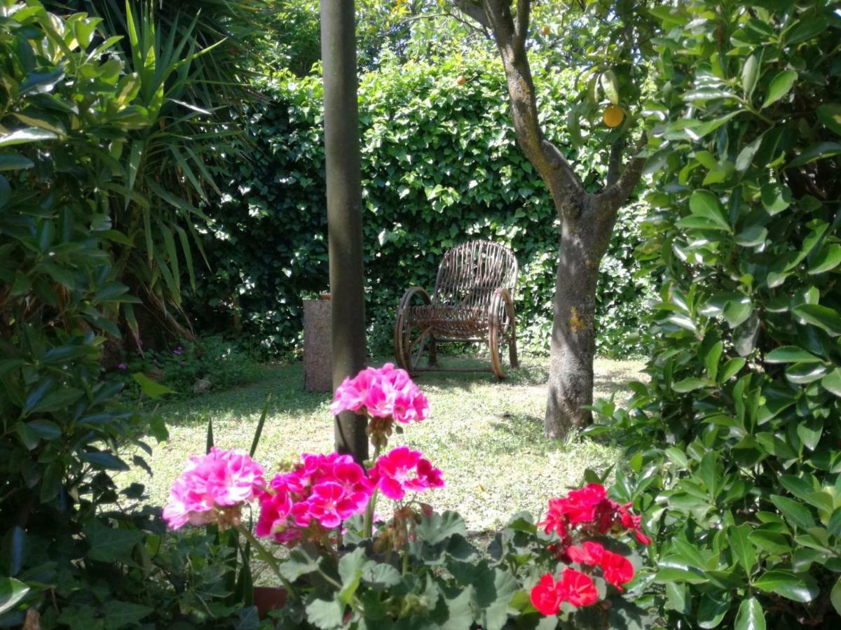 Residenza Caserta Sud - Appartamento Con Giardino Экстерьер фото